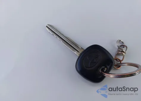 2003 Toyota Avalon Xls from USA, damaged, VIN 4T1BF28B13U300874